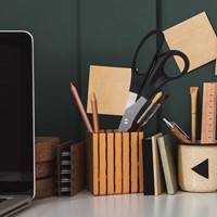 Kantoorschaar Westcott 210mm met kunststof grip linkshandig rvs-3