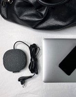 LAADSTATION 2X USB 1X EURO STOPCONTACT MET TEXTIELOPPERVLAK-3