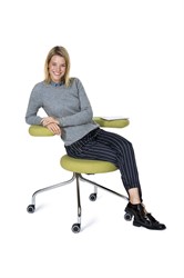 TWIST  DYNAMISCH OVERLEG MEUBILAIR